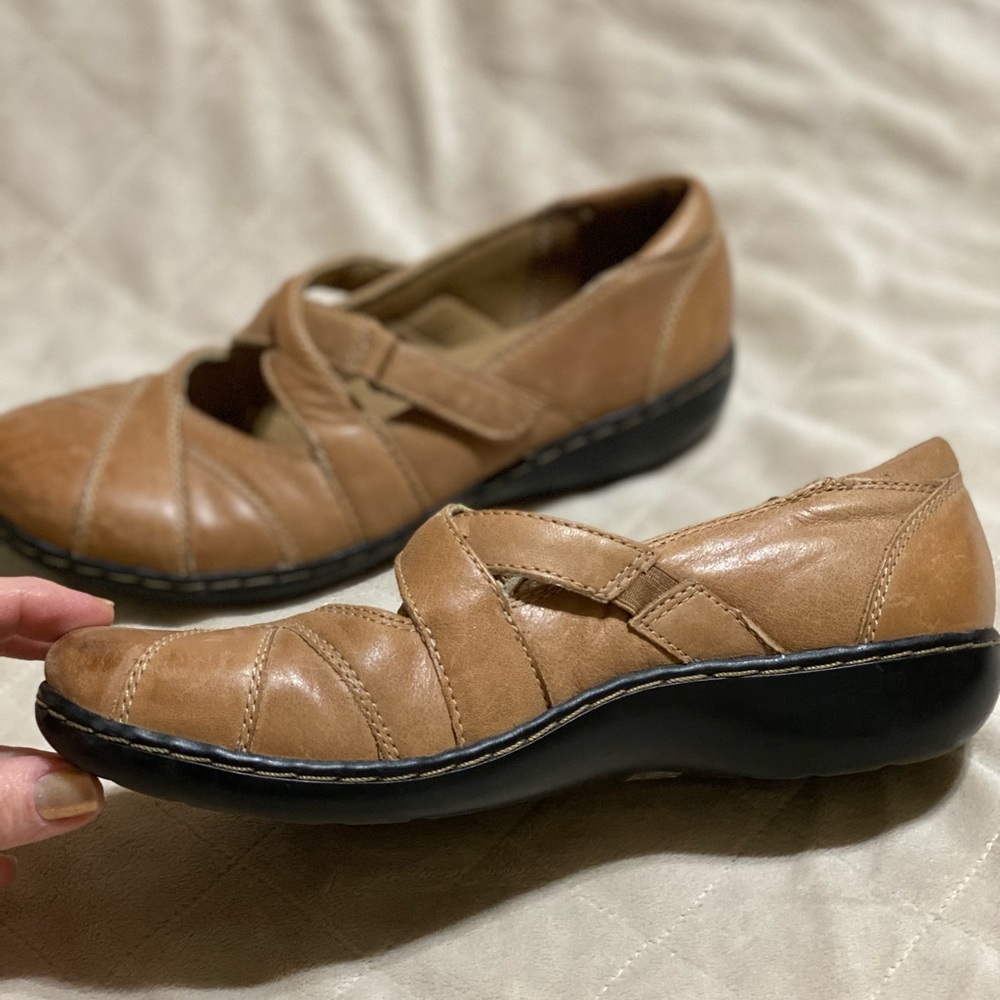 Leather CLARKS